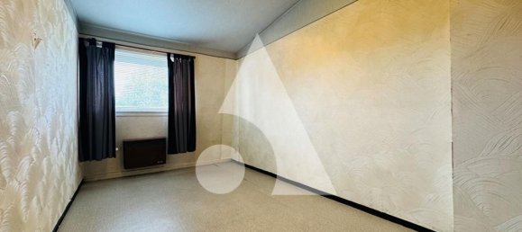 3 bedrooms House in Crespin, France No. 161125 9