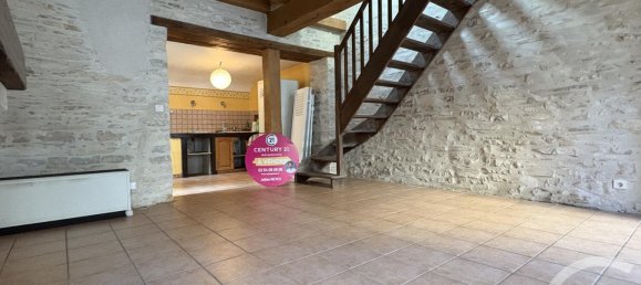 2 chambres Maison de ville à Châteauroux, France No. 44708 6