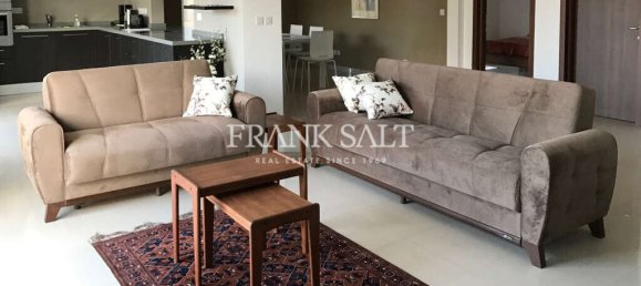 2 bedrooms Penthouse in Sliema, Malta No. 3980 2