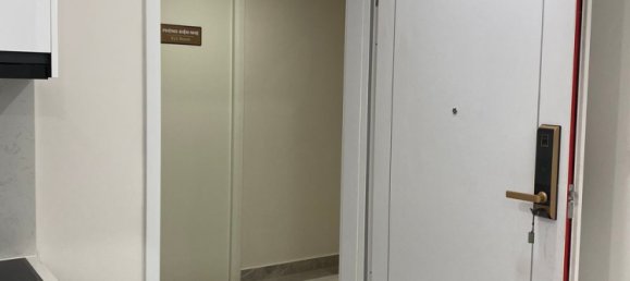 2 rooms Office in District 7, Vietnam No. 16308 2