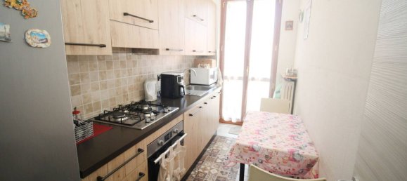 3 Schlafzimmer Wohnung in Lentate sul Seveso, Italy, Nr. 362197 24