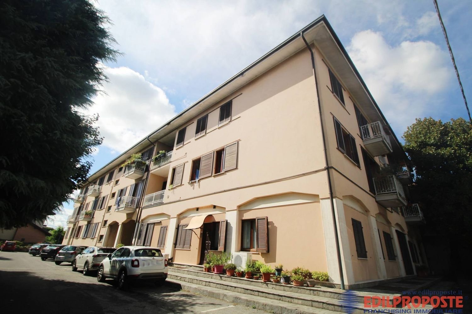 3 Schlafzimmer Wohnung in Lentate sul Seveso, Italy, Nr. 362197