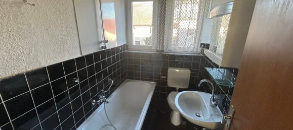 8 rooms House in Essen, Germany No. 8136 4