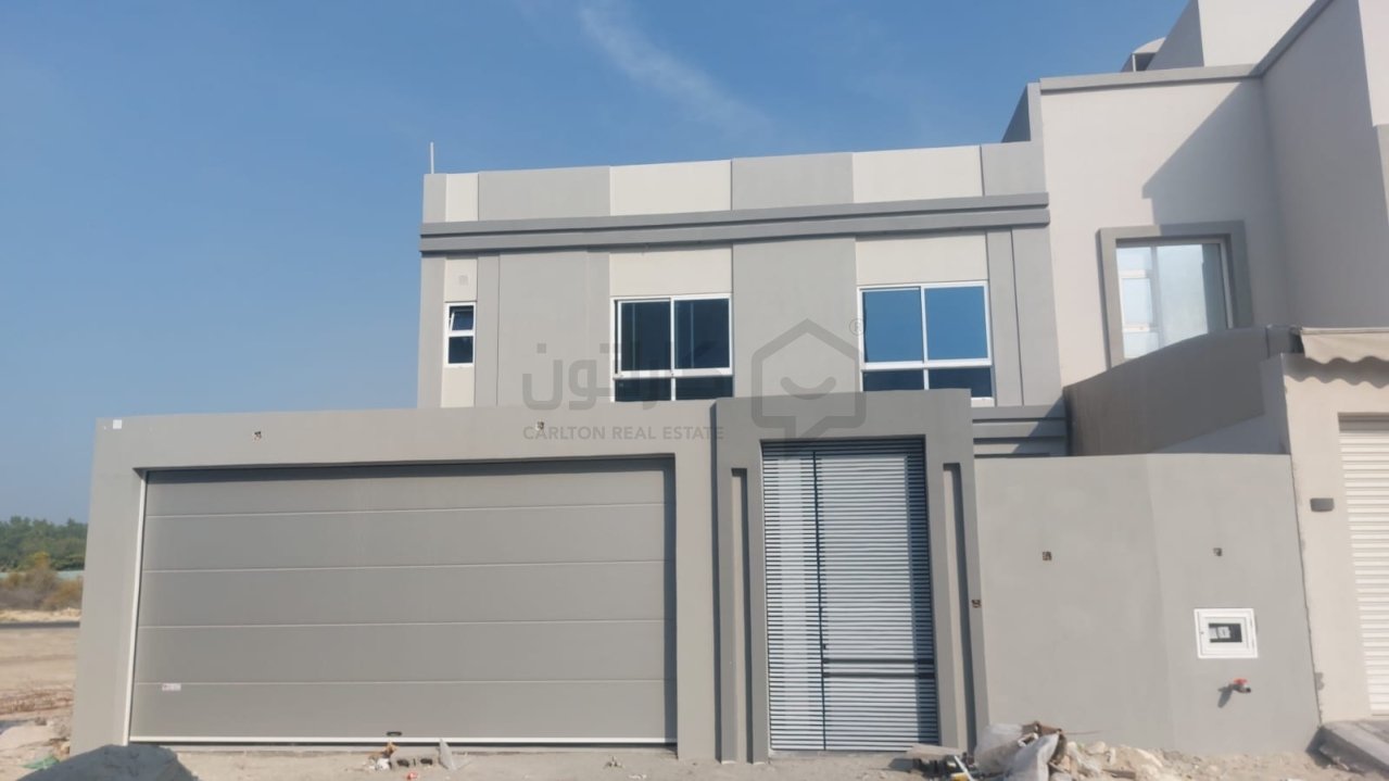 Вилла с 3 спальнями в Malkiya, Бахрейн № 708