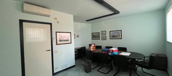 Propriété commerciale à Vasto, Italy 134m² No. 151517 22