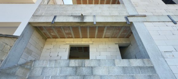 4 bedrooms House in Carmiano, Italy No. 357601 25