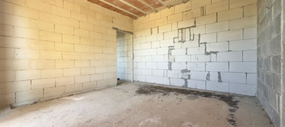 4 bedrooms House in Carmiano, Italy No. 357601 29