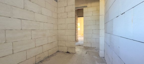 4 bedrooms House in Carmiano, Italy No. 357601 20