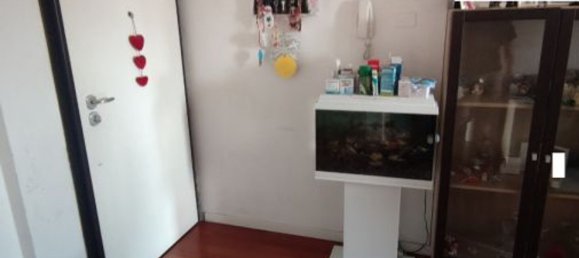 Apartamento de 4 divisões em Garbagnate Milanese, Italy N.º 6881 17