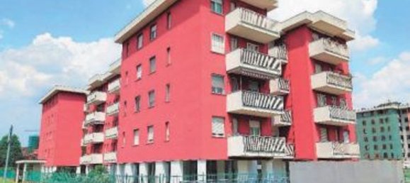 Apartamento de 4 divisões em Garbagnate Milanese, Italy N.º 6881 14