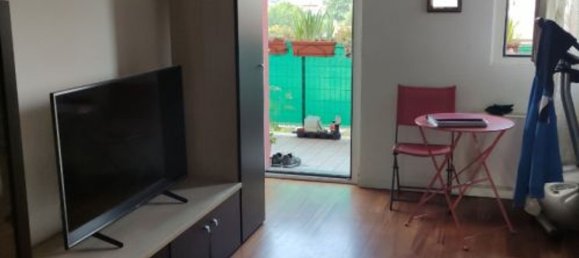 Apartamento de 4 divisões em Garbagnate Milanese, Italy N.º 6881 2