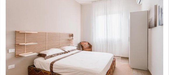 Villa T3 em Forte dei Marmi, Italy N.º 371621 16