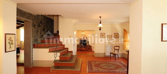 Casa de 6 dormitorios en Cortona, Italy No. 230095 18