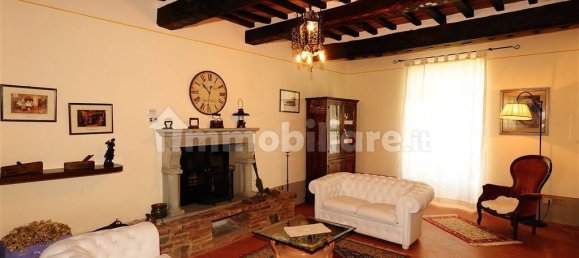 Casa de 6 dormitorios en Cortona, Italy No. 230095 11