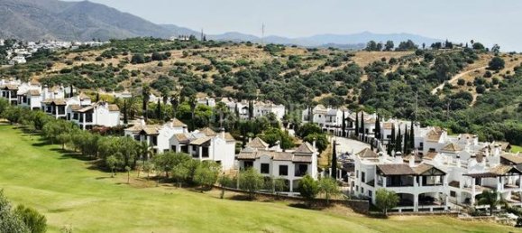 3 bedrooms Villa in Estepona, Spain No. 170170 19