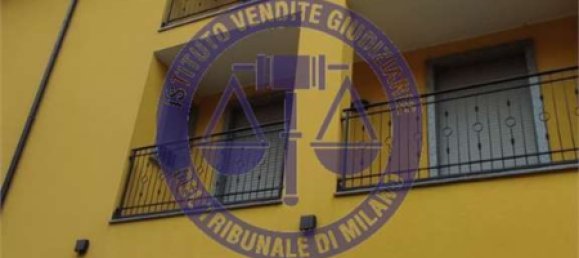 2 rooms Apartment in Bovisio Masciago, Italy No. 334531 8