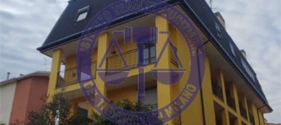 2 rooms Apartment in Bovisio Masciago, Italy No. 334531 24