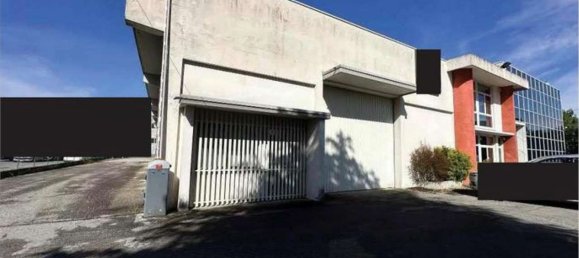 900m² Warehouse in Mansuè, Italy No. 295360 4
