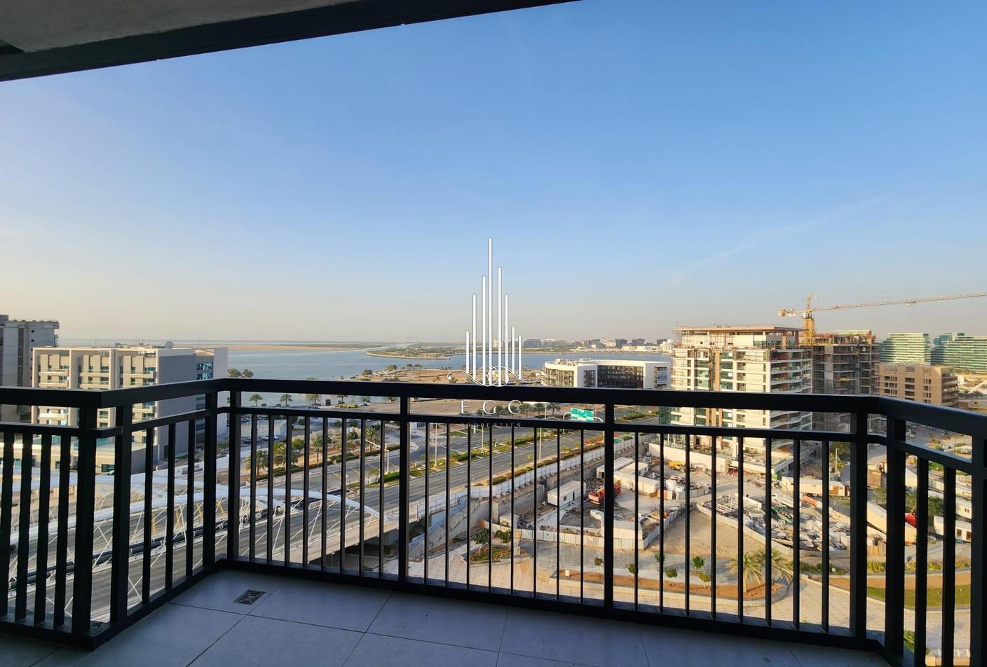 2 bedrooms Apartment in Al Raha Beach, UAE No. 22690