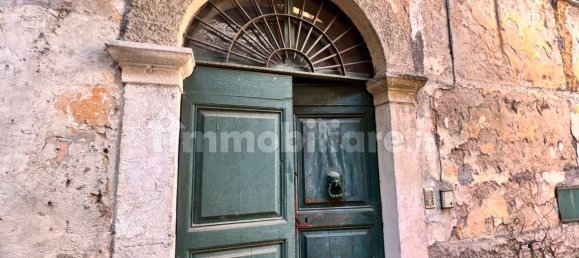 Apartamento de 2 dormitorios en Isola del Liri, Italy No. 57120 9
