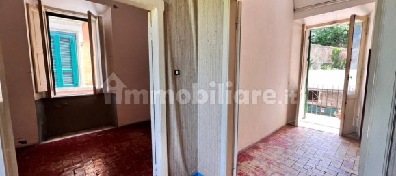 Apartamento de 2 dormitorios en Isola del Liri, Italy No. 57120 35