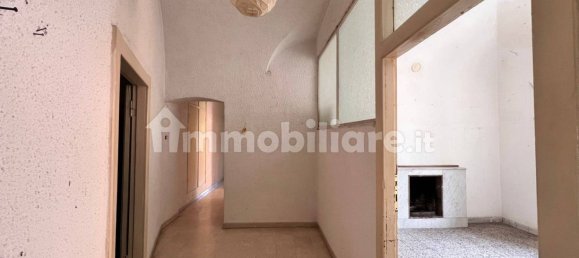 Apartamento de 2 dormitorios en Isola del Liri, Italy No. 57120 17