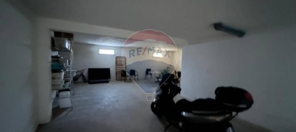 Garage à Vieste, Italy 93m² No. 65588 5