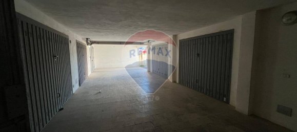 Garage à Vieste, Italy 93m² No. 65588 7