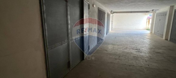 Garage à Vieste, Italy 93m² No. 65588 12