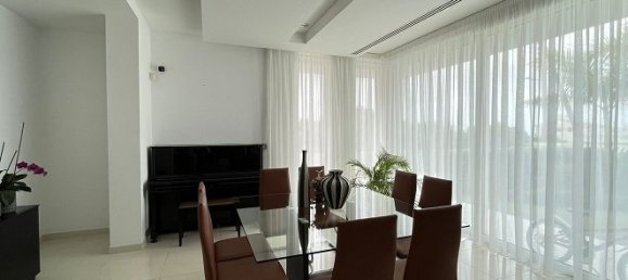 5 bedrooms Villa in Paphos, Cyprus No. 10042 4