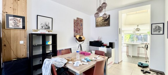 Casa de 3 dormitorios en Neuville-en-Ferrain, France No. 216505 3