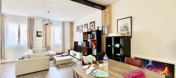 Casa de 3 dormitorios en Neuville-en-Ferrain, France No. 216505 4