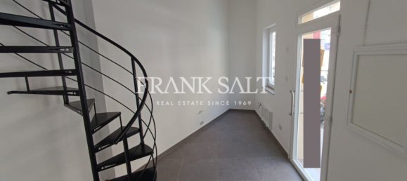 Magasin à Birkirkara, Malta 31m² No. 12766 2