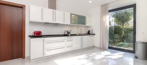 Casa de 4 dormitorios en Alvor, Portugal No. 142543 9