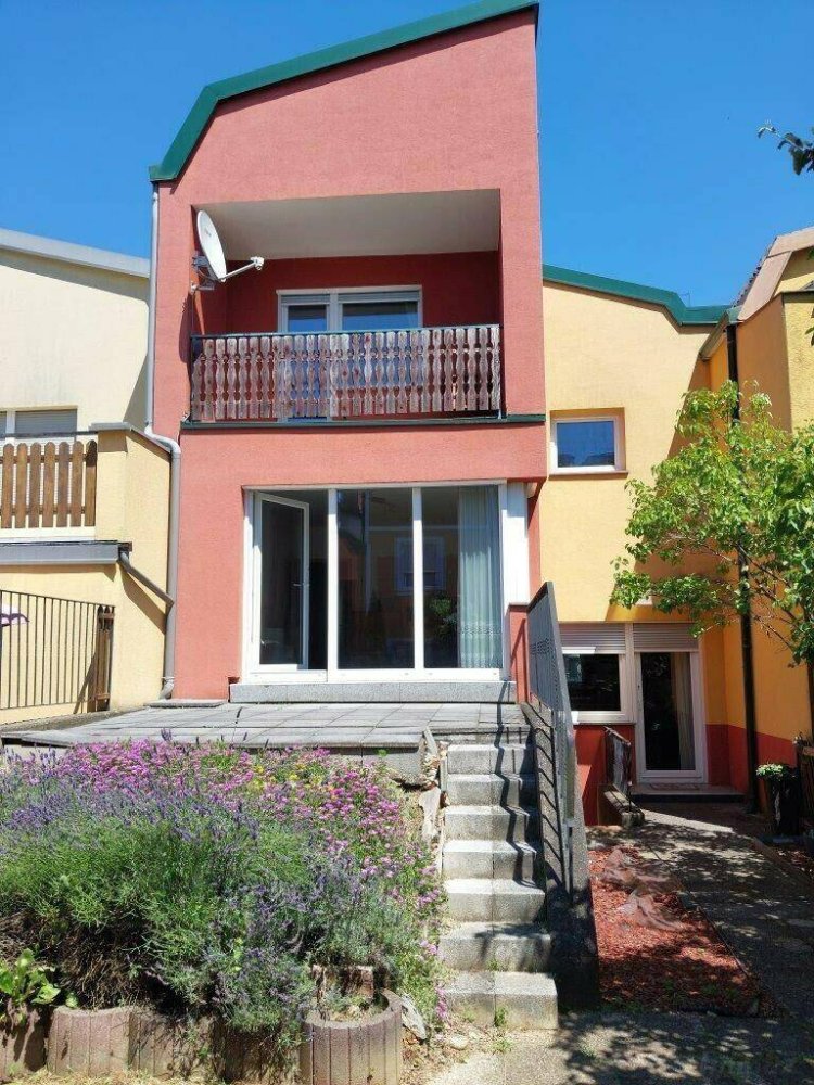 5 rooms Townhouse in Strassgang, Austria No. 158301