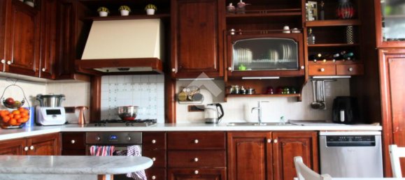 3 bedrooms Apartment in San Salvo, Italy No. 65973 6