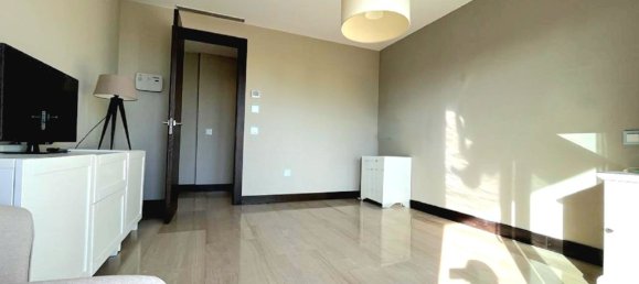 1 bedroom Apartment in Benahavis, Spain No. 147025 10