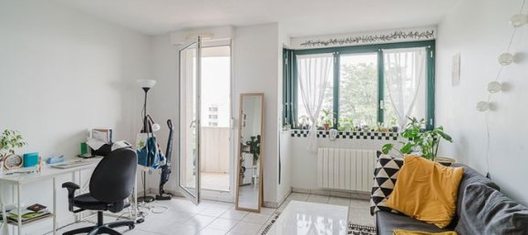 Apartamento de 1 dormitorio en Villeurbanne, France No. 287706 4