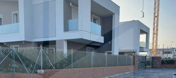 4-Zimmer Villa in Castel Maggiore, Italy, Nr. 28630 9