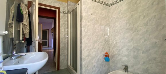 Villa de 5 divisões em Pavia, Italy N.º 279031 14