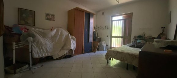 Villa de 5 divisões em Pavia, Italy N.º 279031 11