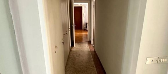 2 bedrooms Apartment in Milan, Italy No. 316919 17
