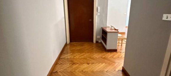 2 bedrooms Apartment in Milan, Italy No. 316919 25