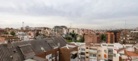 Apartamento de 4 dormitorios en Madrid, Spain No. 176746 41
