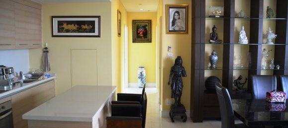 3 bedrooms Condo in Bangkok, Thailand No. 7447 7