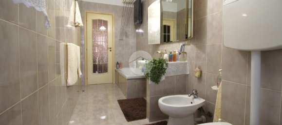 Apartamento de 4 habitaciónes en Brandizzo, Italy No. 156830 17