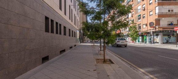 Garaje en Granada, Spain 661 m² No. 166667 42