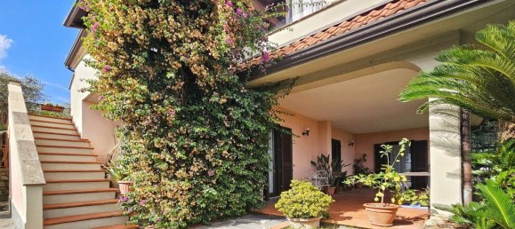 12 bedrooms Villa in Fosdinovo, Italy No. 338945 4