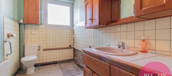 4 غرف نوم بناية في Luneville, France رقم 48184 16