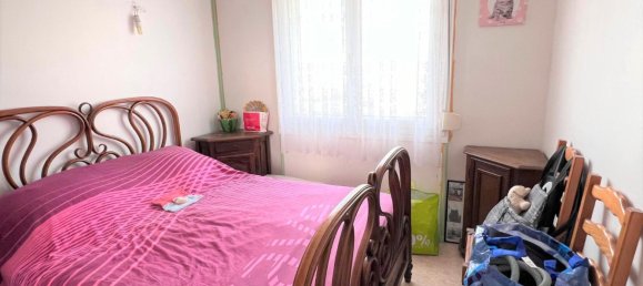 1 bedroom Apartment in Saint-Quentin, France No. 82261 2